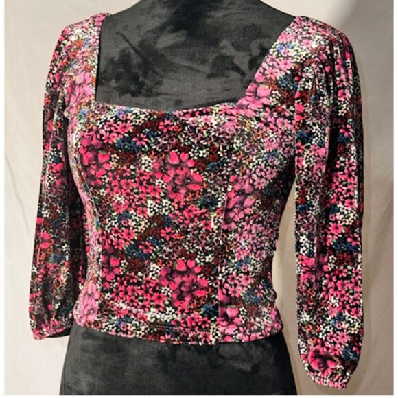 SO Brand Velvet Crop Top, Purple & Pink Poppies, Back Bow, Size Small - Picture 5 of 5